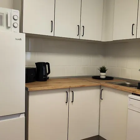 La Nina Apartment, *