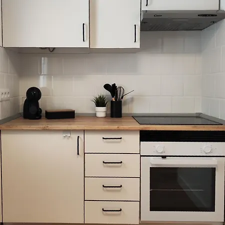 La Nina Apartment, Apartment