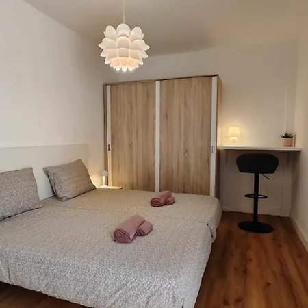 La Nina Apartment, *